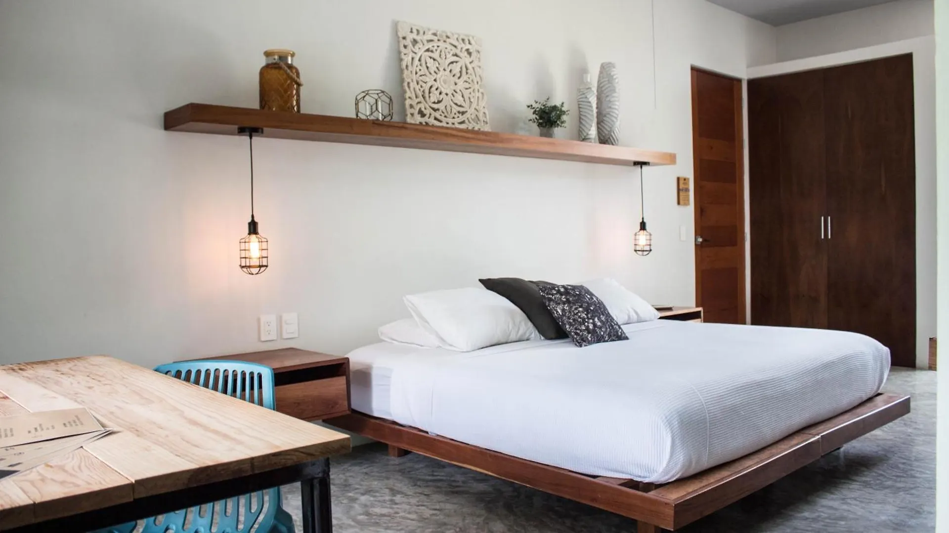 Nomad Humans Coliving Apartments Tulum 0*,