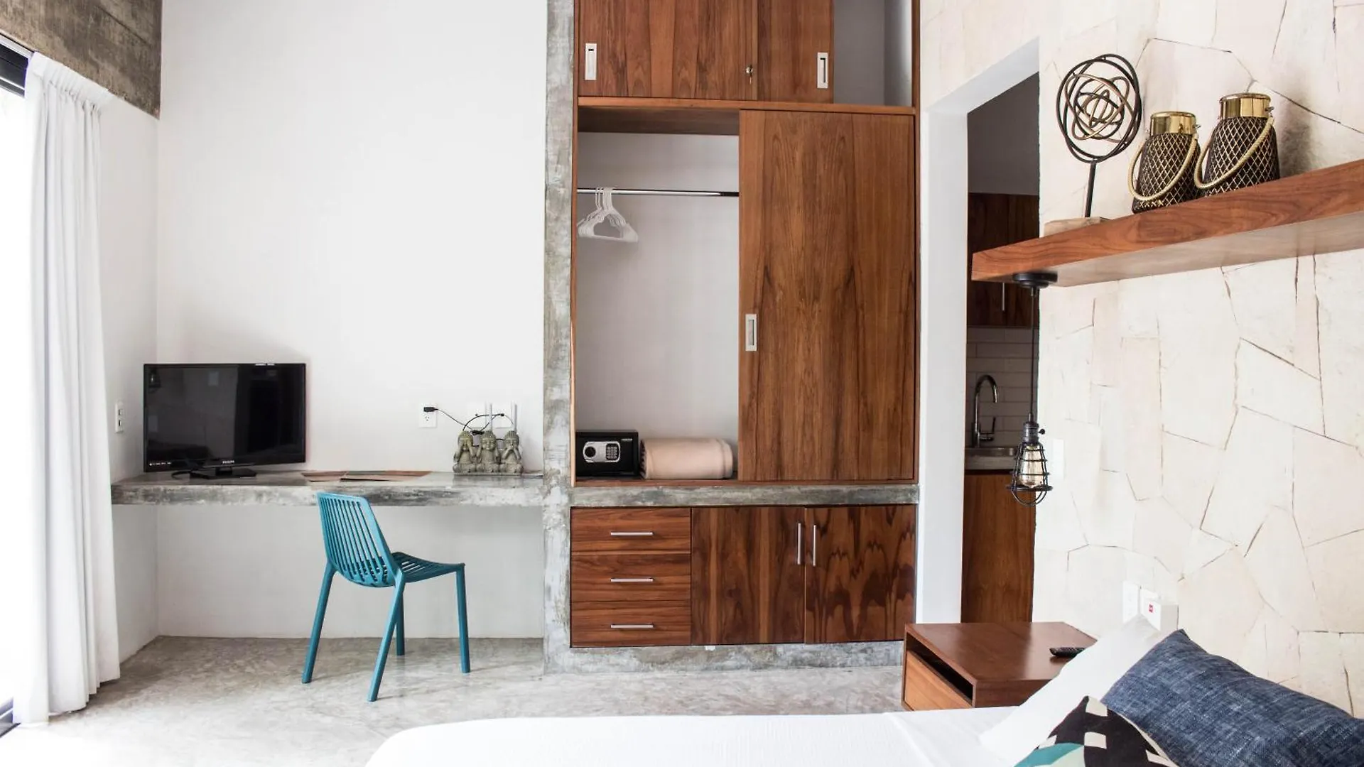 Nomad Humans Coliving Apartments Tulum