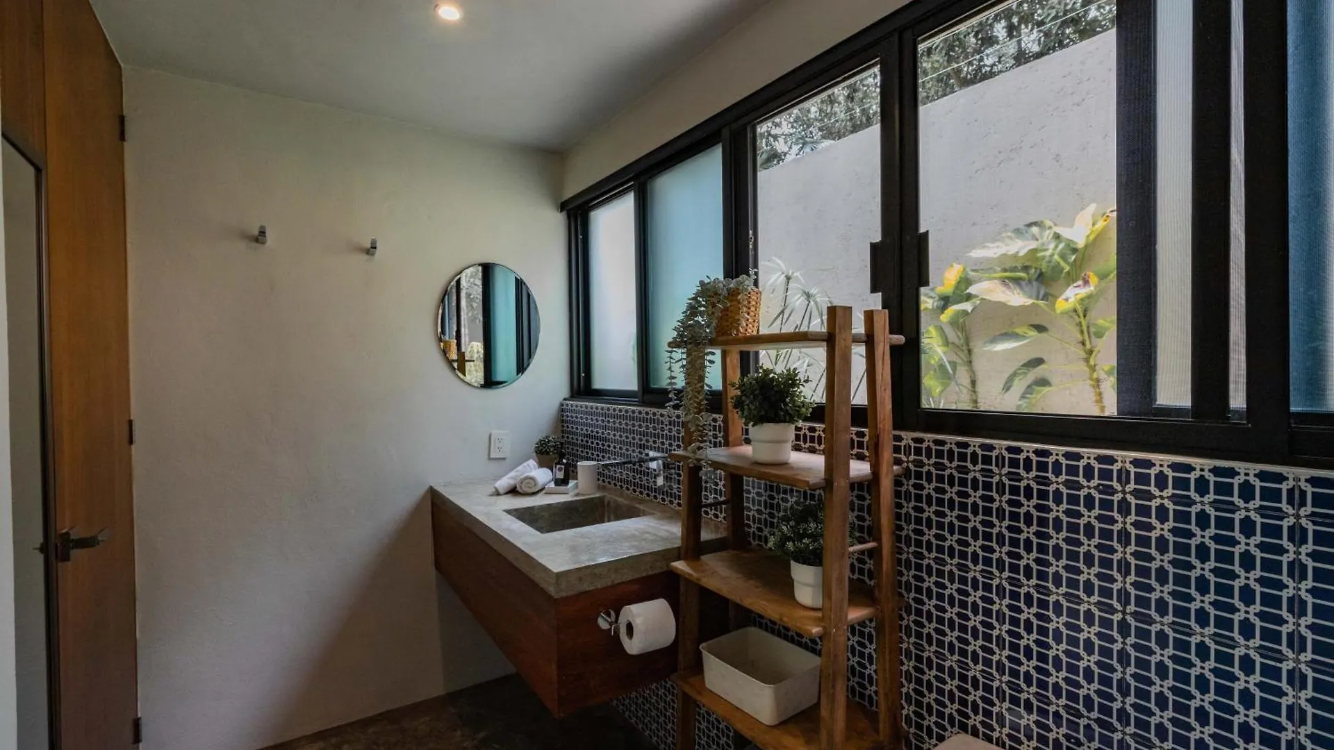 Nomad Humans Coliving Apartments Tulum