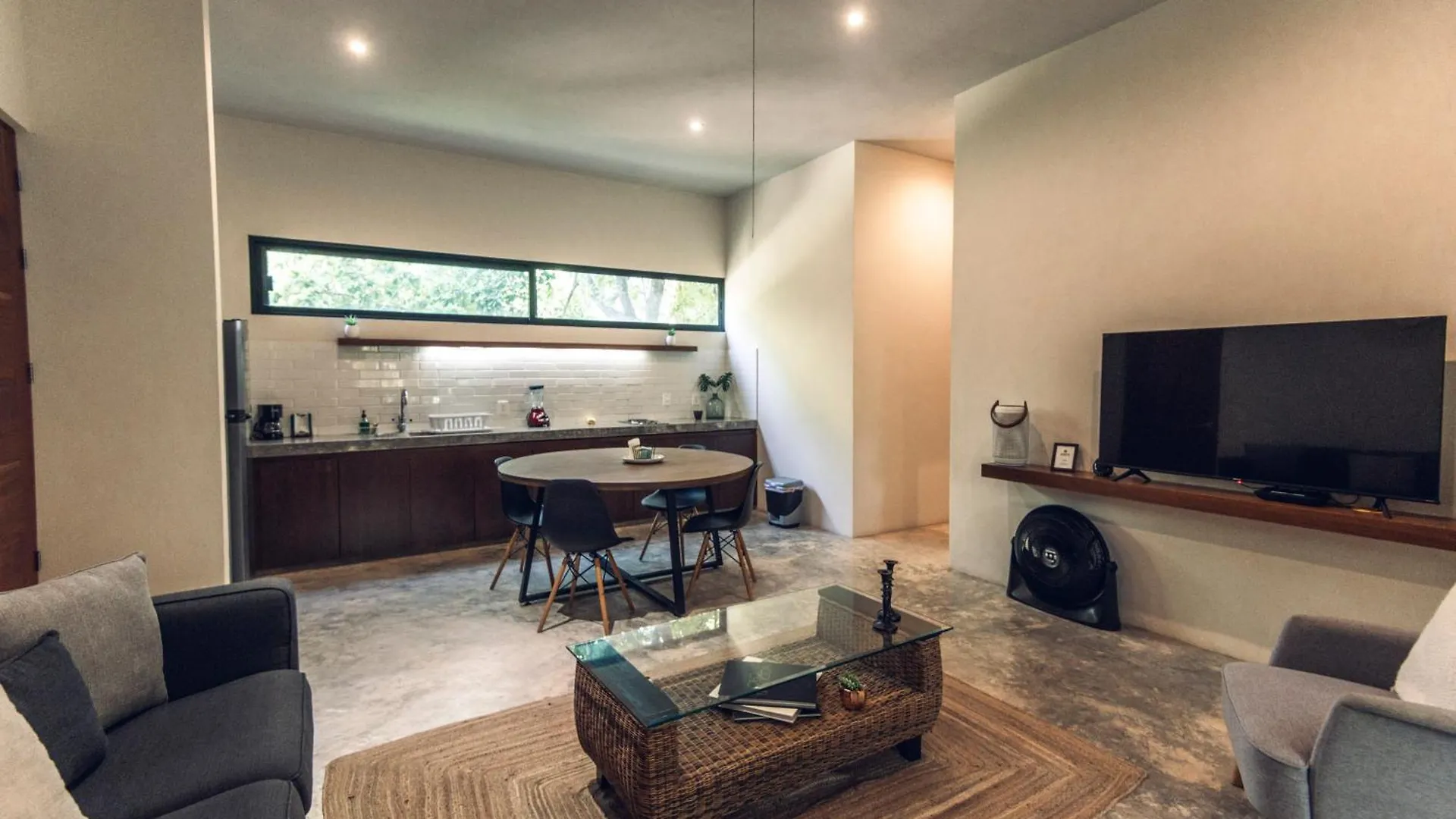 Nomad Humans Coliving Apartments Tulum