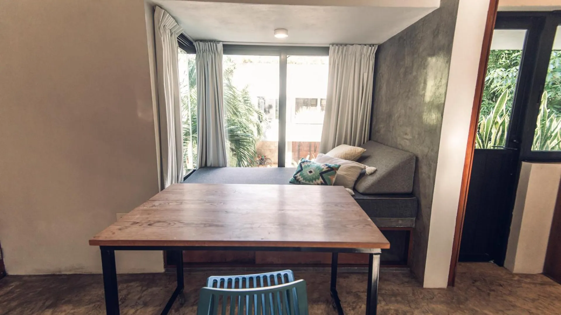 Nomad Humans Coliving Apartments Tulum